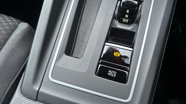 Volkswagen Golf 1.5 eTSI 150 Active 5dr DSG Petrol Hatchback